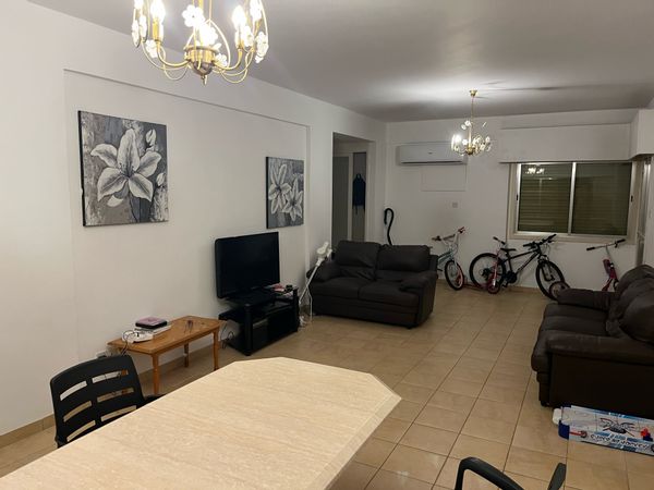 3 bed apartment located 50 m from sea