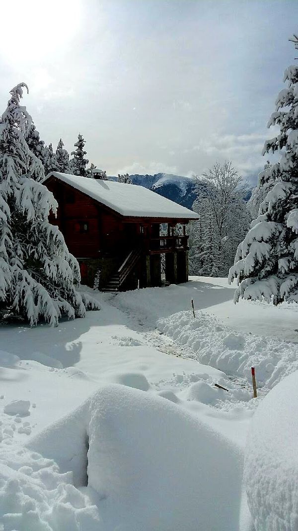 Chalet familial à Bolquere Pyrénées 2000. Cherche échange Bretagne sud Août 2026