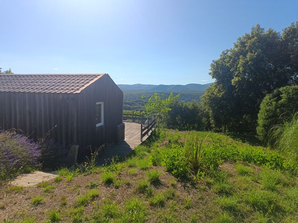 Le lodge à la ferme de Carole
