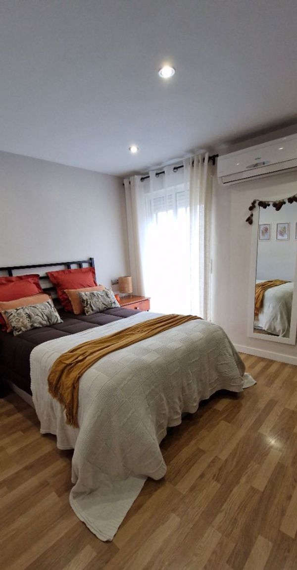 Chambre dans joli quartier