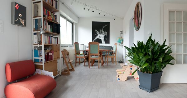 Vaste appartement d'artiste à 5 mn de voiture du centre historique de Strasbourg.