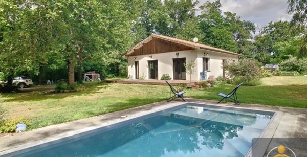 La maison de Valerie et Pascal, à 20 minutes du bord de mer (5 nuits minimum)
