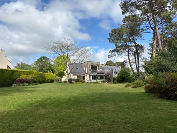 La maison du golf de Saint-Laurent