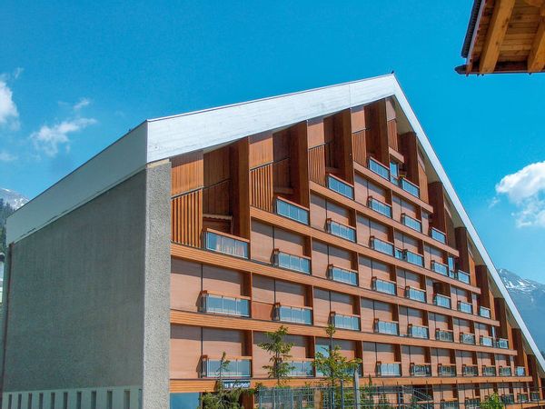 Élégant appartement de 4.5 pièces avec vue imprenable sur les Alpes