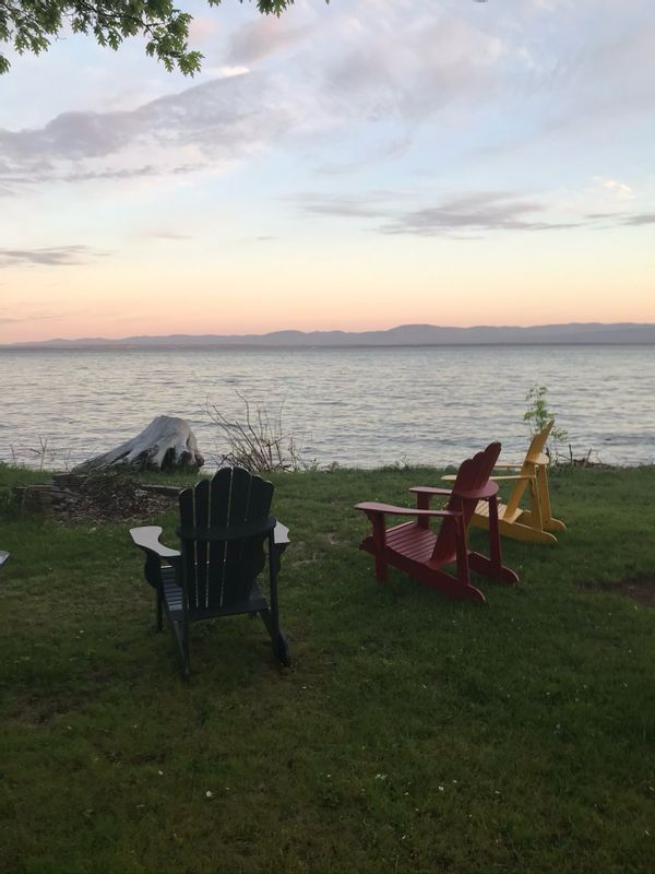 Chalet sur le bord du fleuve St-Laurent
