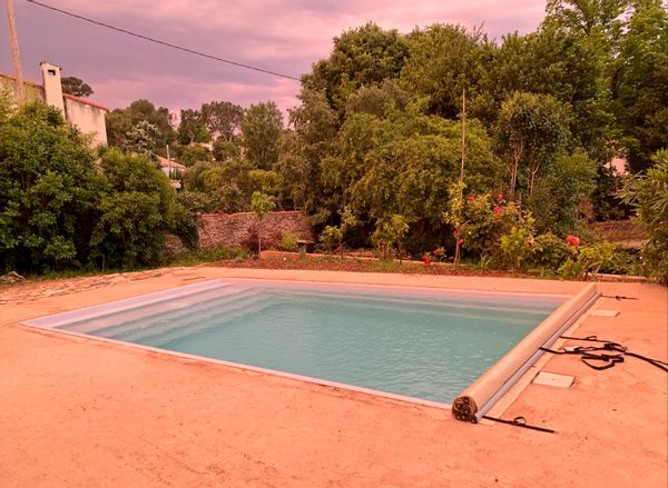 Studio au calme, avec le bruit des oiseaux dans le jardin