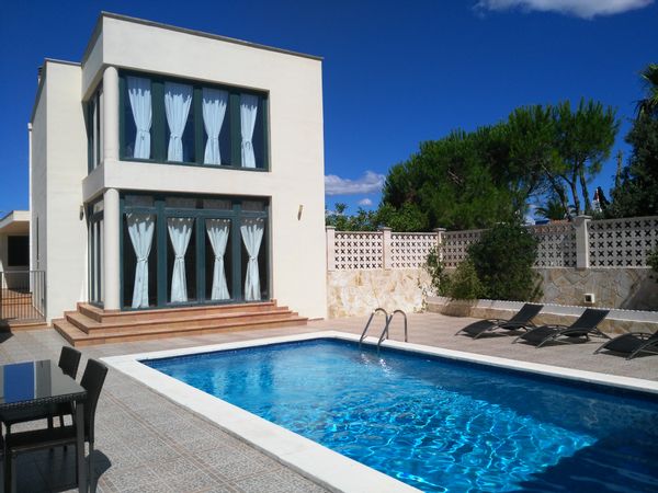 La maison de Luzdivina y Llum
