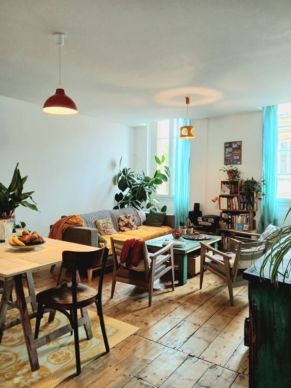 Appartement tranquile  et cosy avec terrasse privée et jardin partagé à deux pas de Toulouse