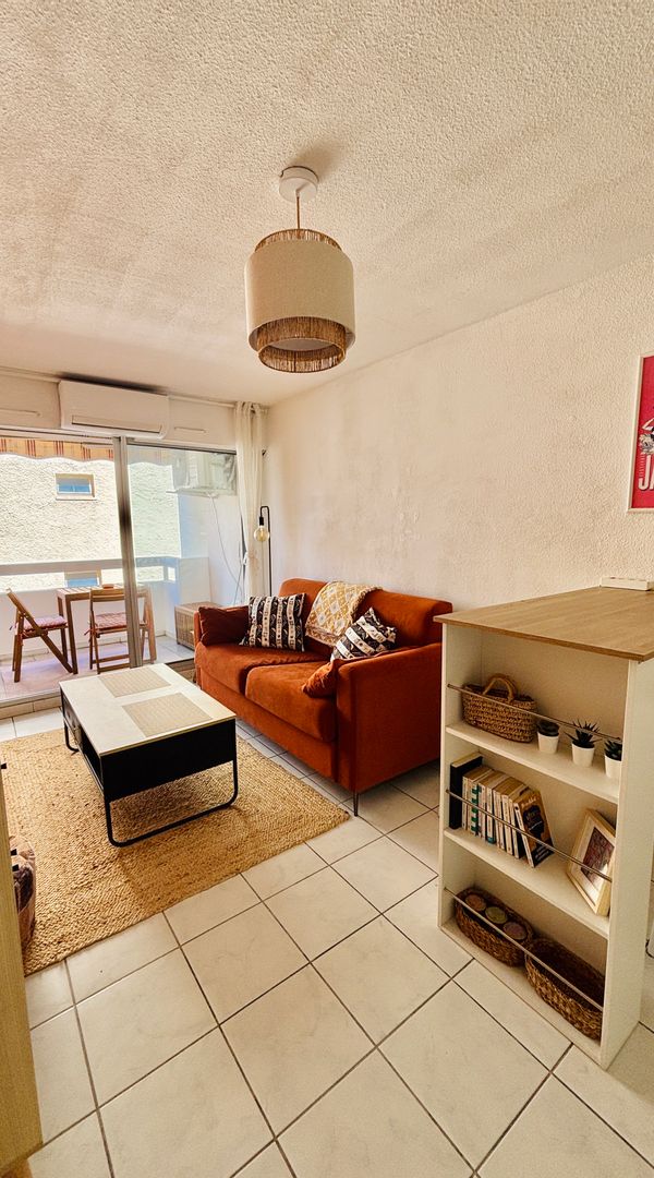 Appartement avec balcon au bord des canaux à 5 minutes de la gare de Sète