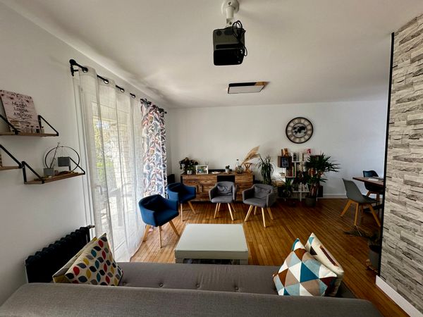 Maison chaleureuse à 15 min du centre de Poitiers
