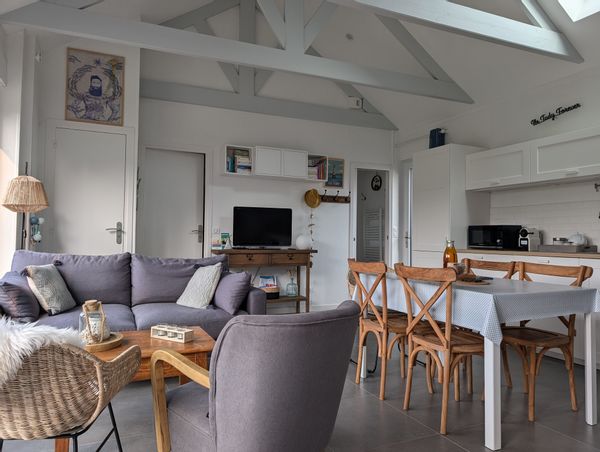 maison lumineuse proche de la plage