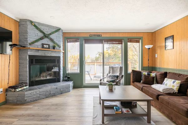 Chalet adorable privé au bord du lac