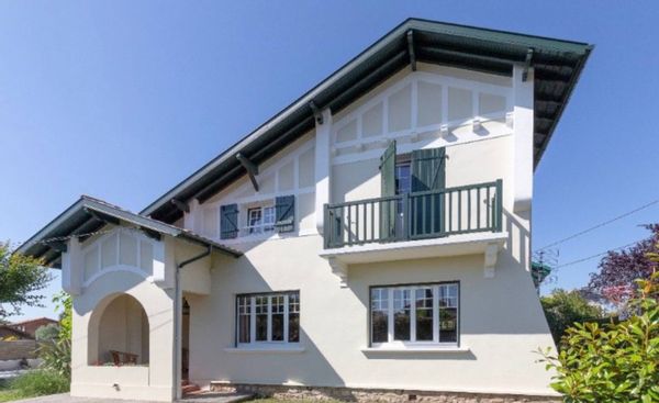 Villa liliac