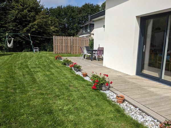 Maison récente avec jardin au calme à proximité de la mer
