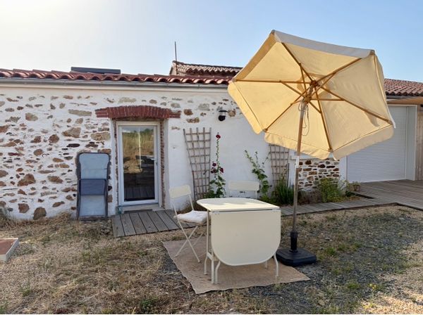 Studio d’artiste au cœur du Vignoble Nantais – Campagne, charme & création