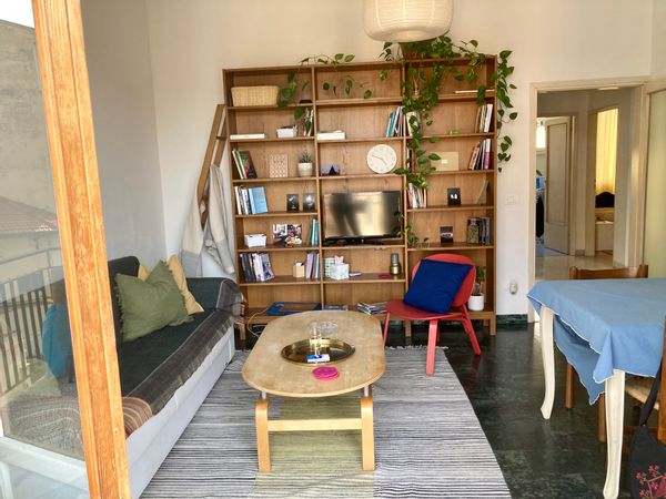 In proximity to the city centre with a view over the hills of Tuscany