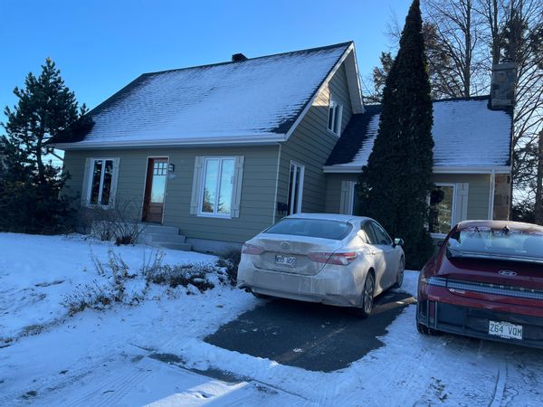 Charmante maison près du fleuve à Rimouski