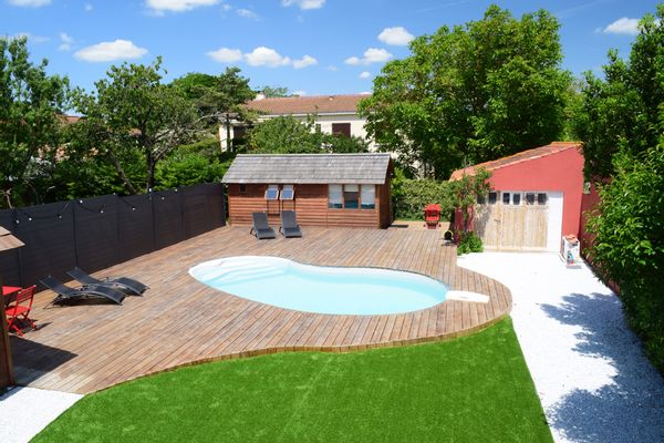 Deux chalets haut de gamme avec piscine à La Rochelle