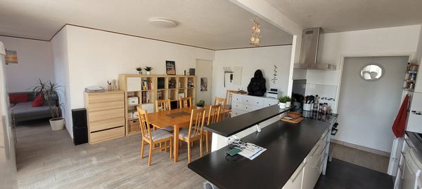 Grand appartement lumineux à deux pas des plages et du charmant village