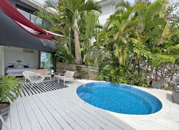 MAISON F5 VUE MER ET PISCINE AU CŒUR DE NOUMEA
