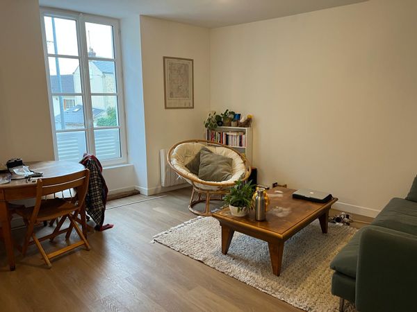 Appartement dans une copro arborée au cœur de Dourdan
