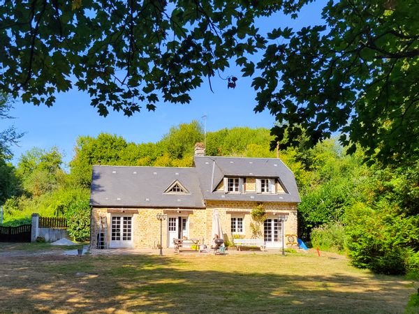 Notre maison de charme en Normandie · Ancienne moulin · Nature & étang privé · à 2h de Paris