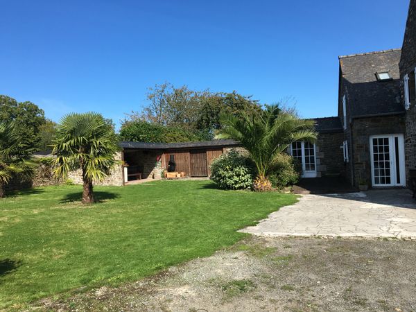 Maison familiale près des bords de Rance