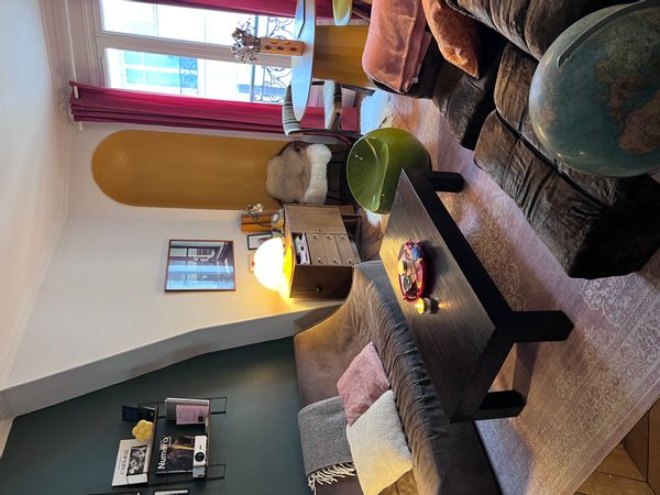 L'appartement de Sixtine est un lieu calme, idéalement situé, dans un quartier vivant