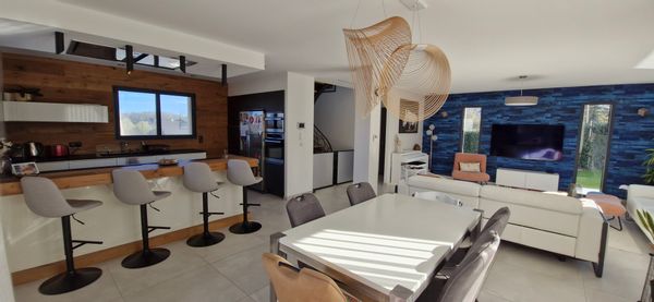 Maison avec piscine à 10 min d'Annecy