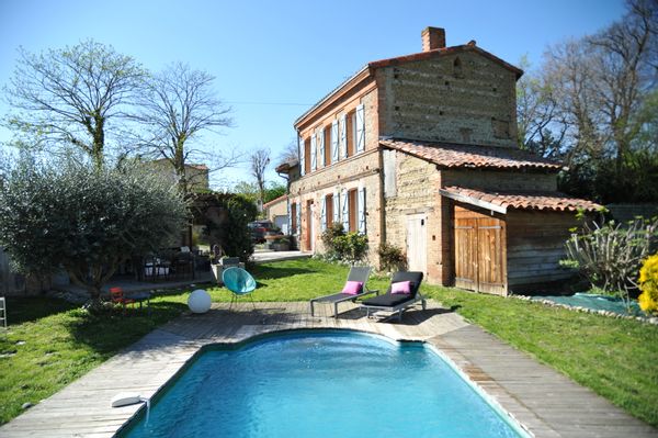 Chambre privée dans la "Maison du Bonheur", coeur du Volvestre