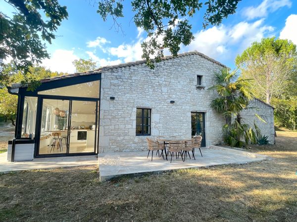Maison de charme, rénovée, intime et inspirante, au coeur de la nature