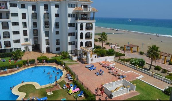 Penthouse Marina La Duquesa