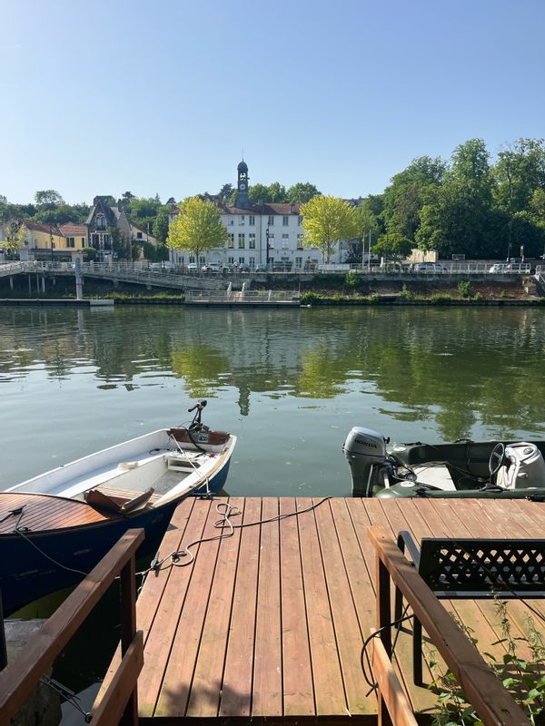 Tiny House en bois sur une île sur la Seine