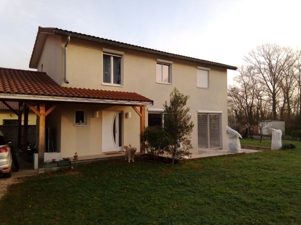 DISPONIBLE MI AOUT POUR ECHANGE RECIPROQUE La maison d’Anne-Laure et Stéphane.