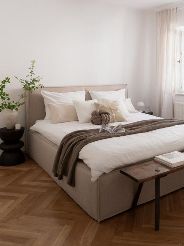 Une petite chambre ainsi qu’une salle de bain privative pour recevoir en toute intimité