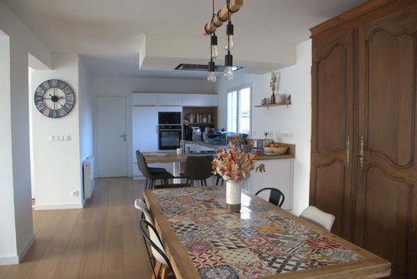 La maison de Jérémy, Charlotte et bébé Hugo