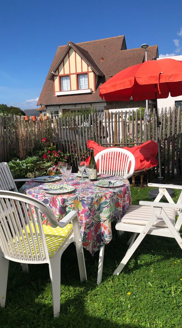 La maison de Jocelyne Pas de disponibilités de  juin à septembre inclus en 2026 .