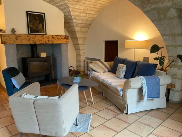 « Maison de charme, 3 chambres, piscine à proximité des plages »
