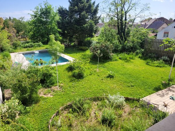 La grange rénovée: écrin de verdure aux portes de Strasbourg