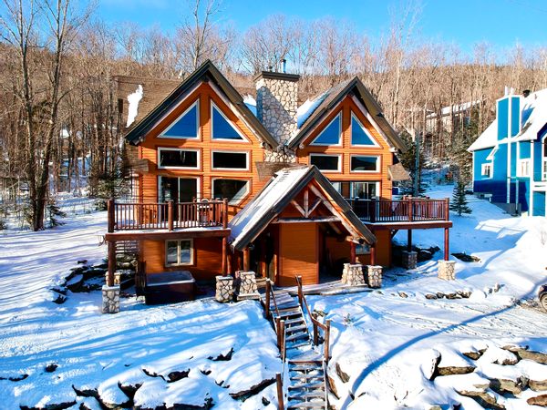 Legacy cottage (ski and mountain) / Chalet Héritage (ski et montagne)