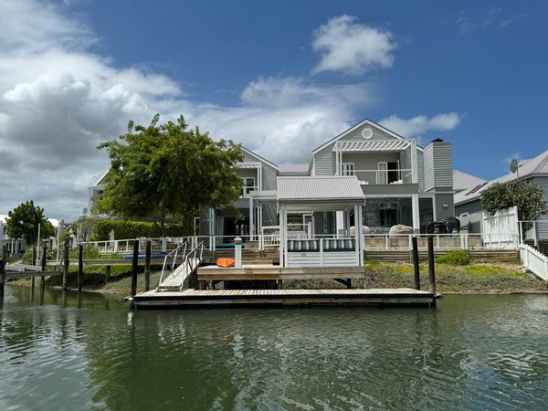 La maison de Bradley & Sonja