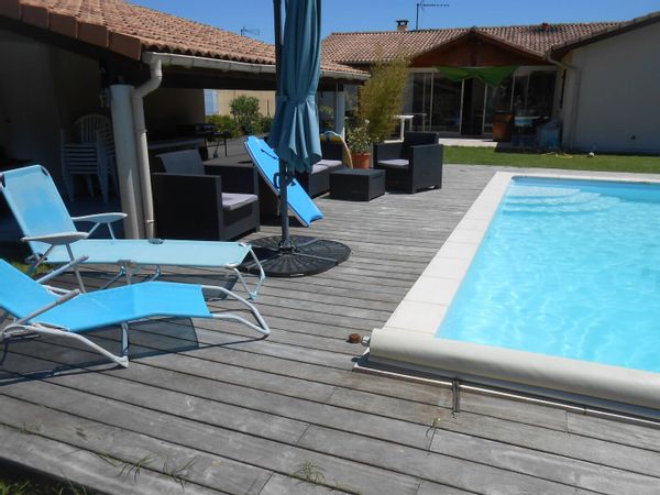 Bienvenue à Montussan, un village au cœur de l’Entre-deux-Mers, à seulement 15 min de Bordeaux