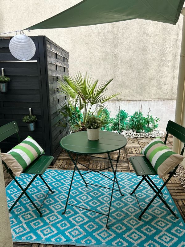 Studio terrasse à 20 min des champs Élysées
