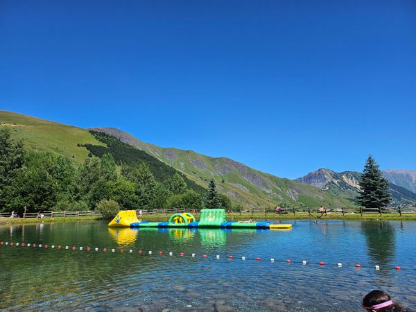 Au pied des pistes Baisse GP en basse saison, col de la croix de fer!
