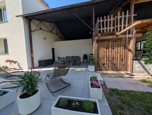 Maison, jardin et terrasse de Jonathan et Aurélie
