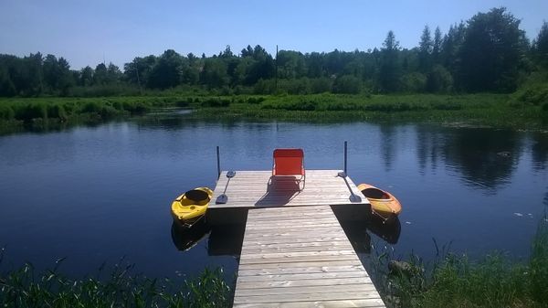 Le petit ruisseau & SPA L’oasis de Line