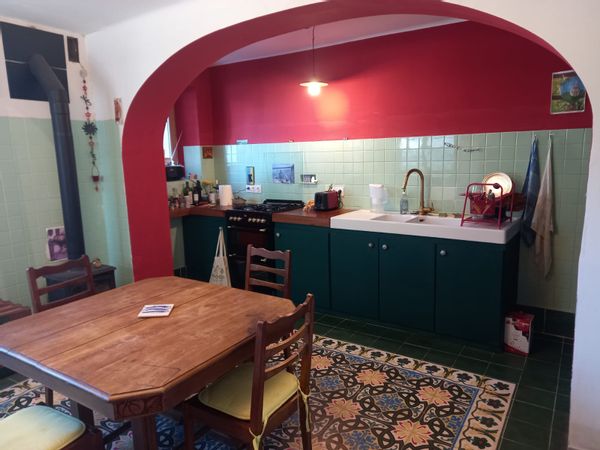 La maison de Sandrine à Lisle sur Tarn et l'appartement de Mireille à Toulouse
