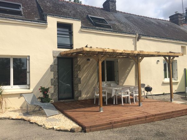 La maison de campagne proche de la mer