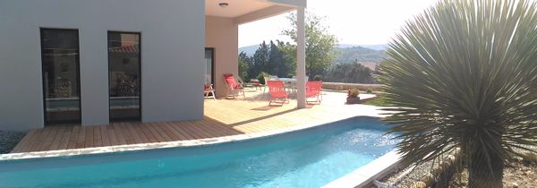 Villa contemporaine avec piscine Sud Ardèche