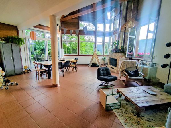 Maison d'architecte entre mer et forêt